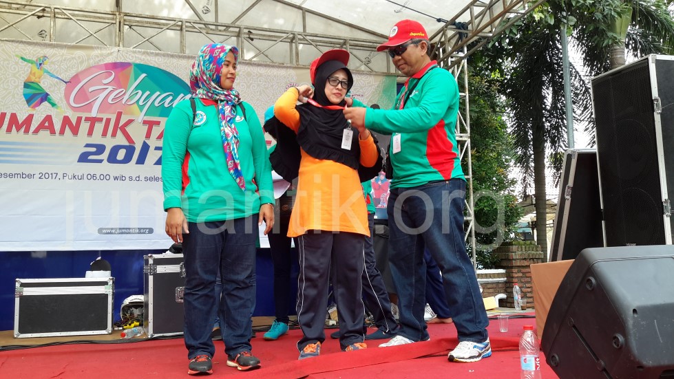 Lomba_dan_Kreatifitas_Jumantiker_dalam_semarak_gebyar_jumantik_2017_3.jpg