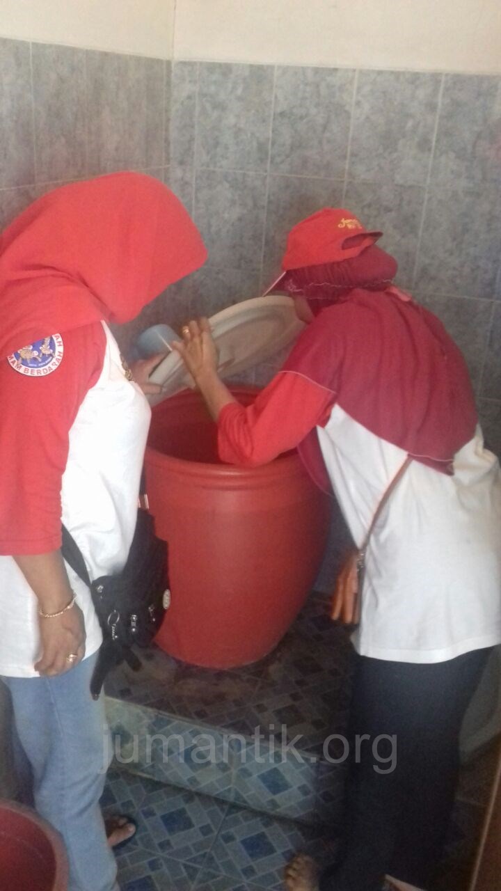 Jumantik RW 10 Benda Baru Tetap Semangat06