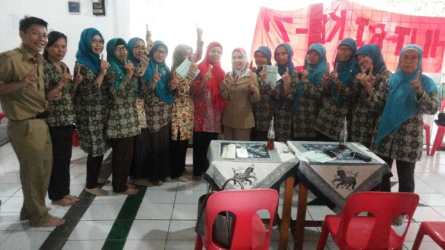 Sosialisasi_sekolah_dan_ibu_ibu_RW_15_1.jpg