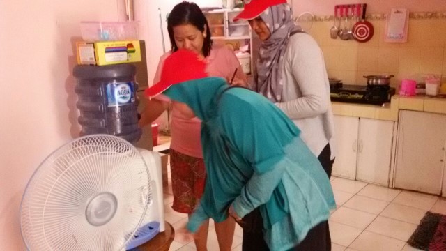 Sosialisasi_sekolah_dan_ibu_ibu_rw_24_5.jpg
