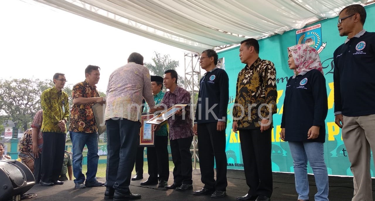 sertifikasi dinkes 77 rw di pamulang0