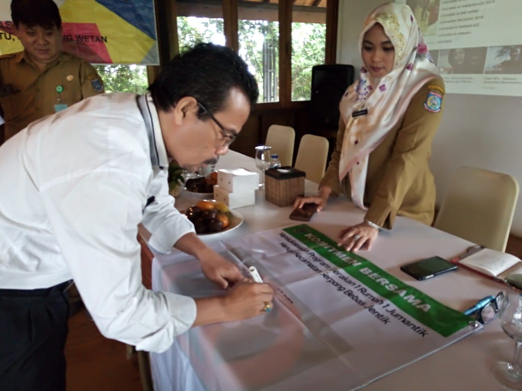 SERPONG BERBENAH JENTIK 9